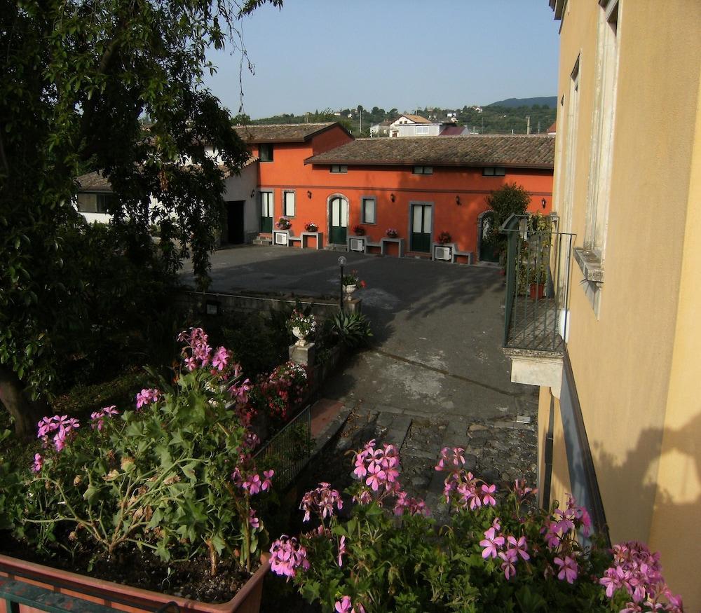 Baglio Delle Rose Bed & Breakfast Giarre Dış mekan fotoğraf